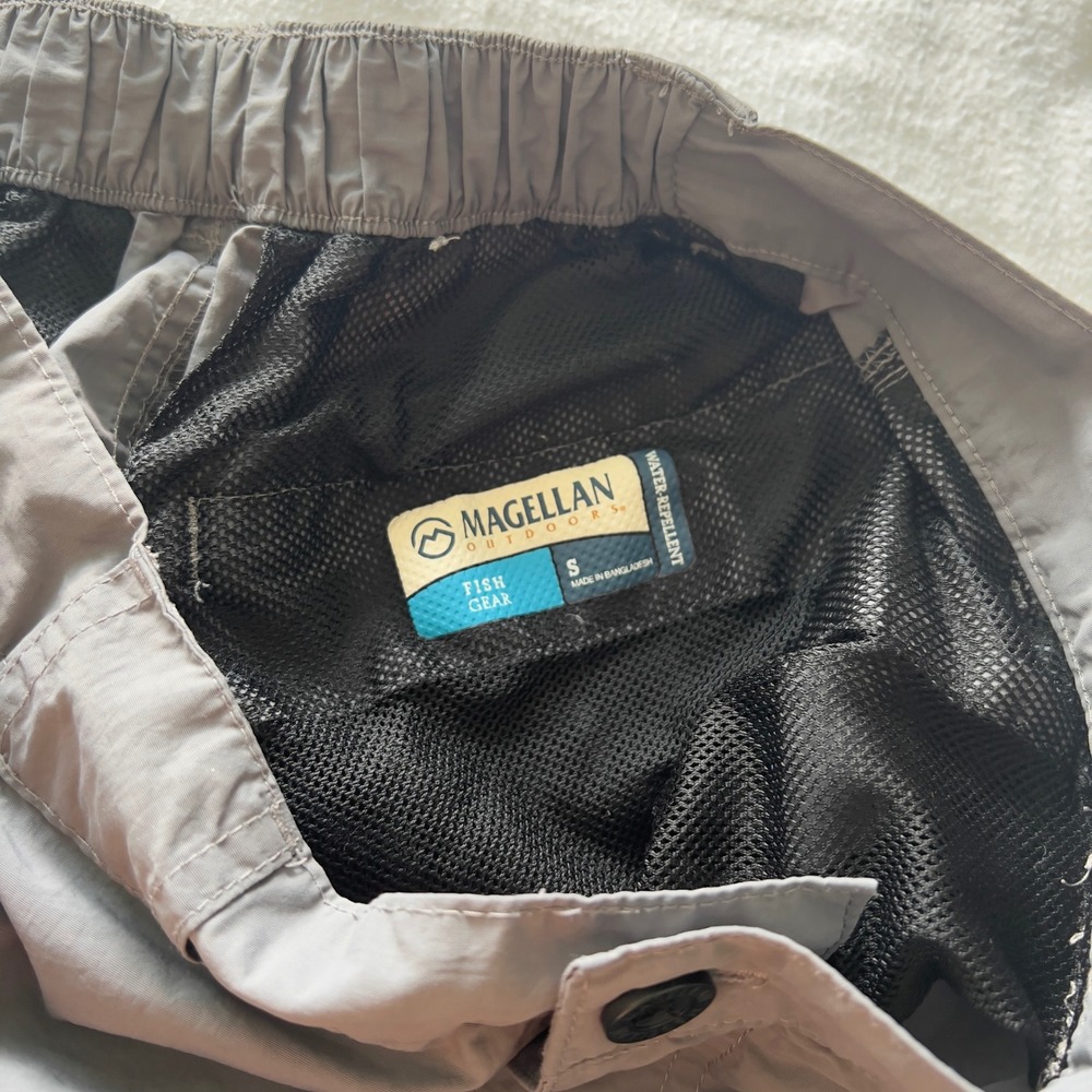 Magellan Outdoors Fish Gear Gray Convertible Zip Off Cargo Pants Mens Small S - Picture 5 of 10